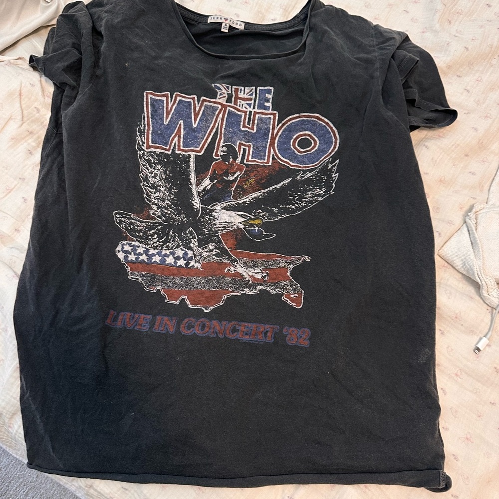 urban outfitters band tee